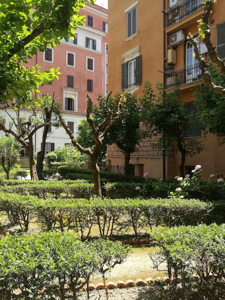 Palma Residences In Pensión 2*